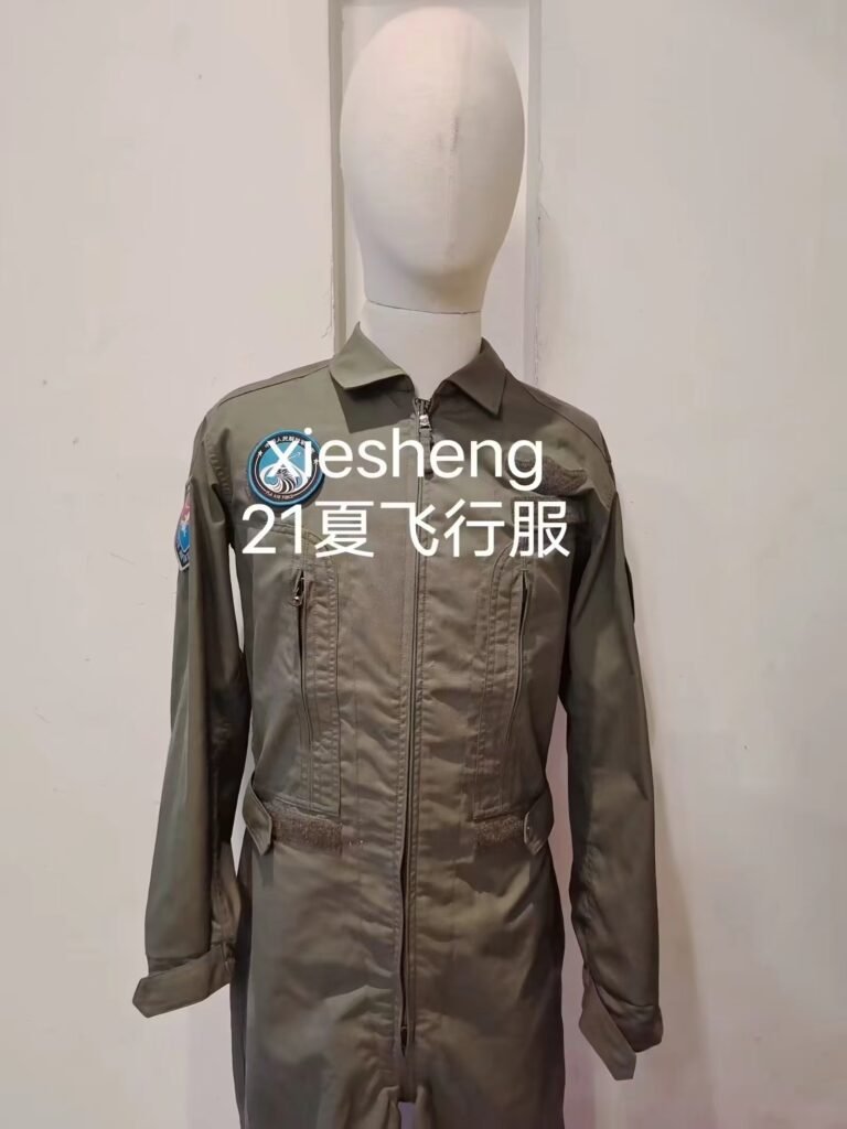 PLA 21连体飞行服 PLA 21 one-piece flight suit